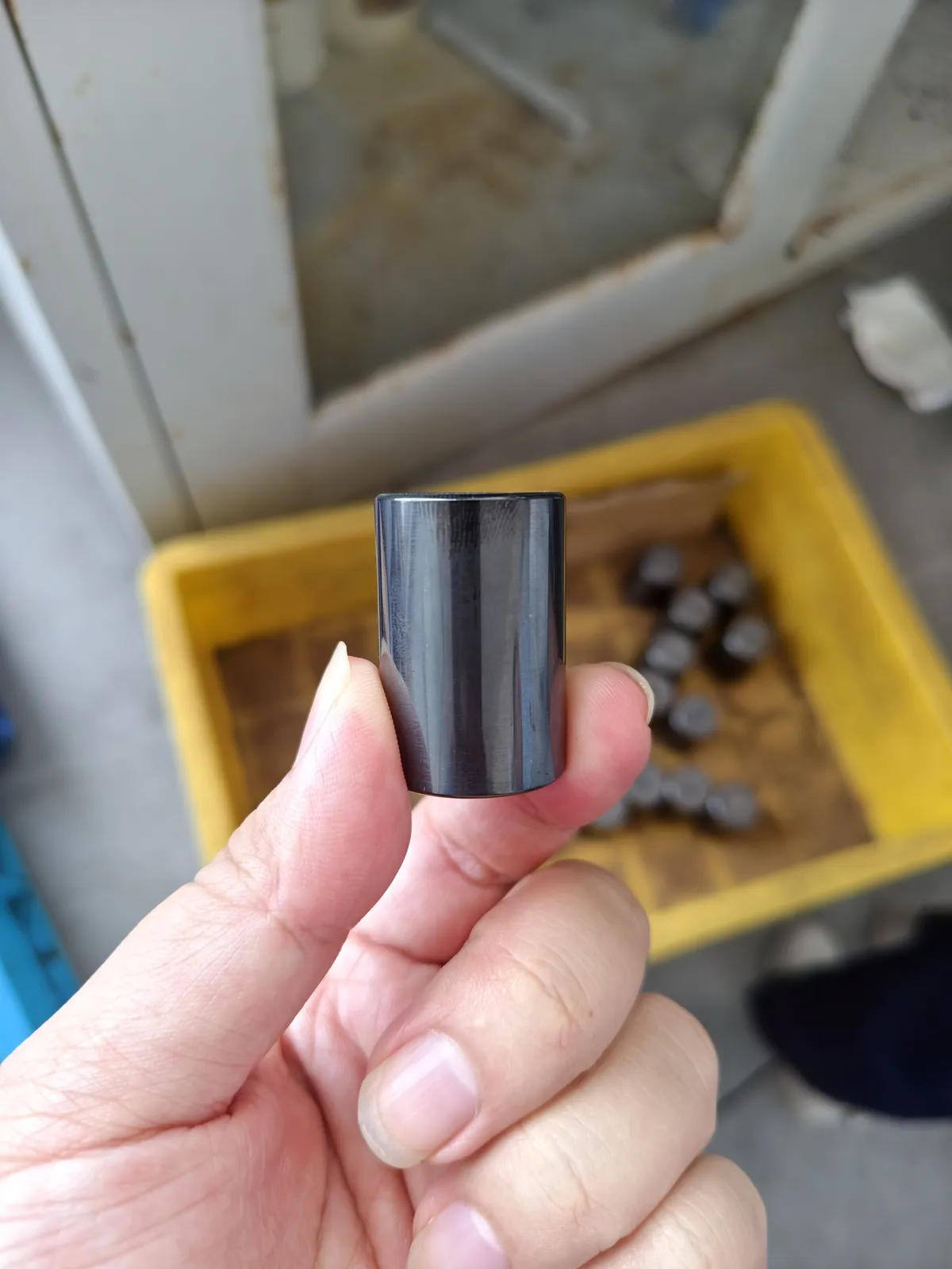 发黑成品